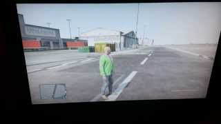 GTA V GLITCH CHEATS bug in software GET UNDERNEATH THE MAP grand theft auto five AMAZING screenshot 3