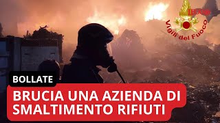Incendio in un'azienda di smaltimento rifiuti a Bollate