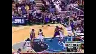 2002: Kobe Bryant: Baseline Reverse off Two
