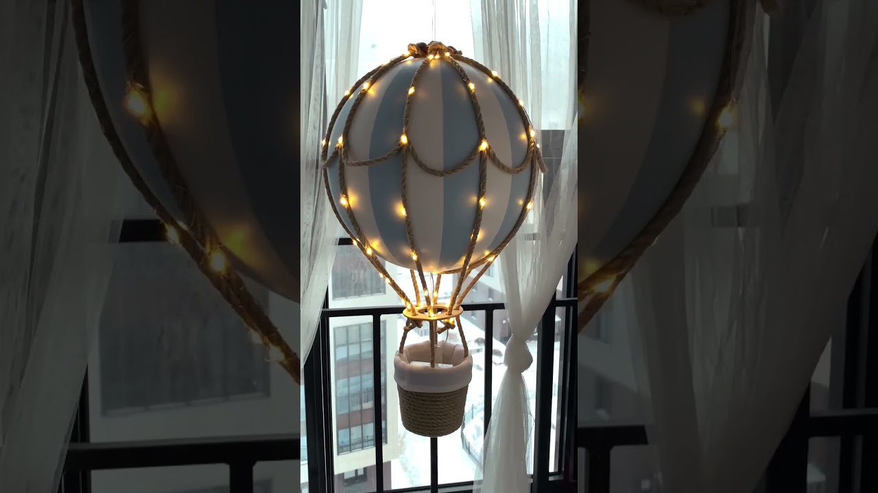 Hot air balloon - neutral nursery decorations