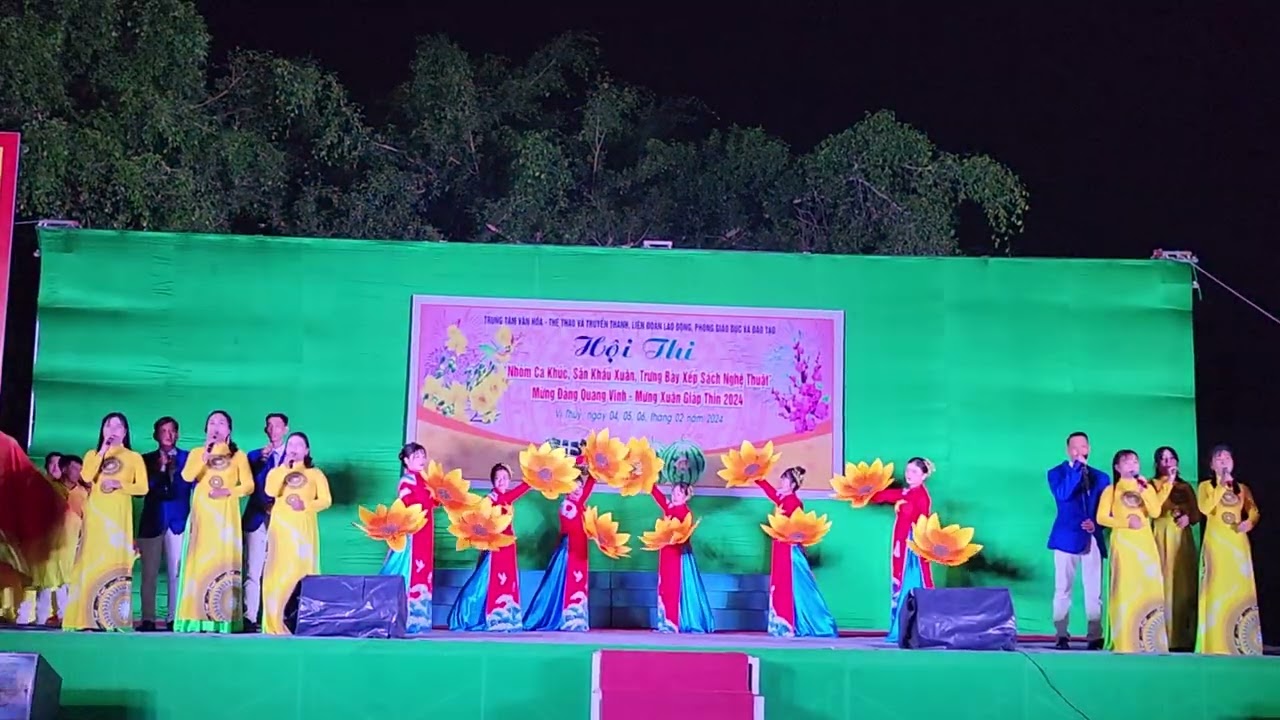 VIỆT NAM ƠI MÙA XUÂN ĐẾN RỒI- VĨNH TRUNG, VĨNH TƯỜNG