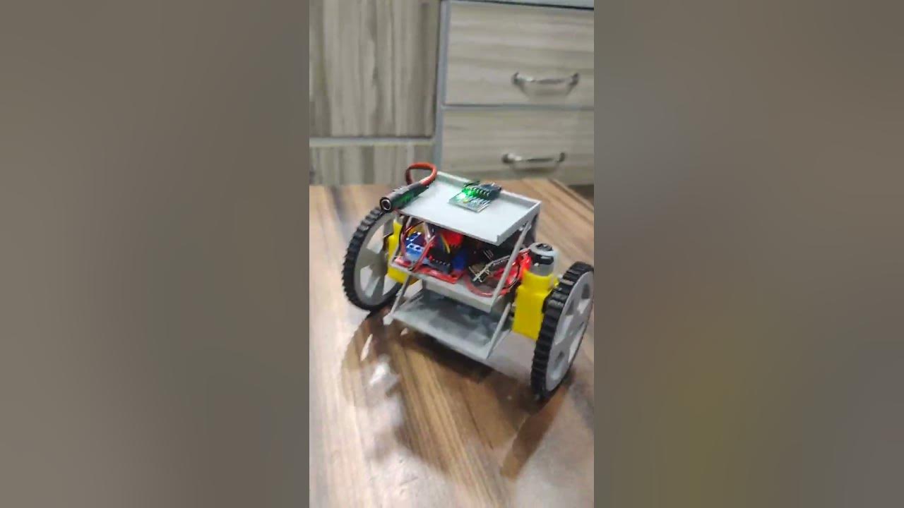 DIY Self Balancing Robot Arduino Based Car - YouTube
