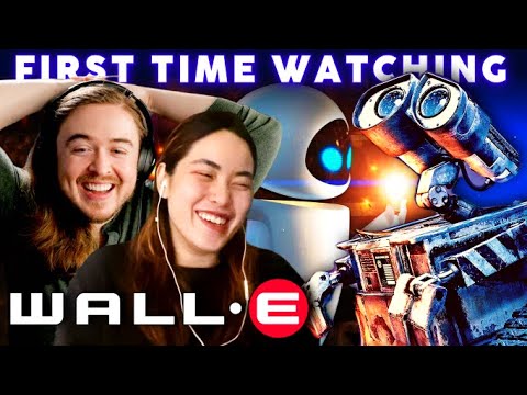 *BEST PIXAR ROMANCE?!* Wall-E Reaction: FIRST TIME WATCHING (Commentary/ Review)