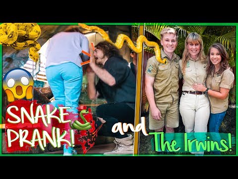 snake-prank-at-australia-zoo!!-(+-seeing-the-irwin-family!)