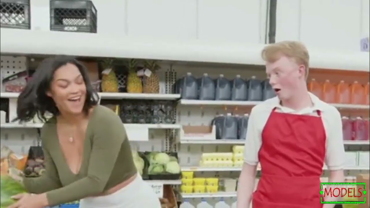 Ashlyn Peaks in the store with Jimmy Michael