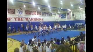 2011 Senior Powder Puff Dancers.3gp