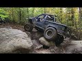 Toyota 4runner 1st gen crawler muddy rock climb
