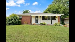 NEW LISTING: 1517 Altawood Drive Clarksville IN 47129