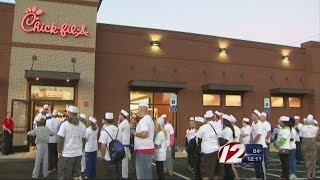 Chick-fil-A Opens Warwick Restaurant
