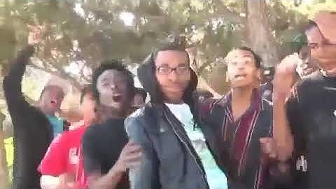 Tiếng cười ghép video trên YouTube 😂