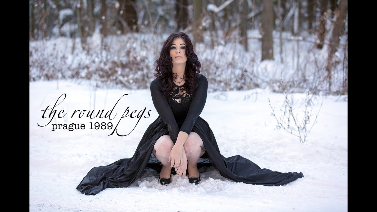 The Round Pegs - Prague 1989 (Official Music Video)