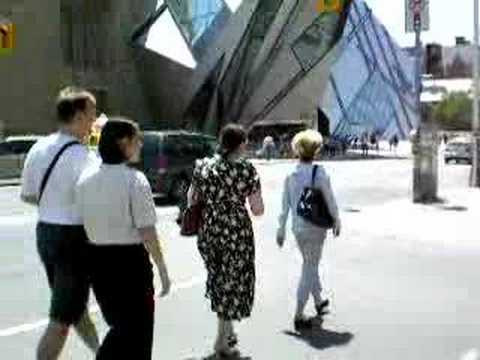 Royal Ontario Museum: The Lee-Chin ''Crystal''