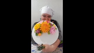 видео: МК 🌟Кремовая Композиция из ГЕОРГИН для Декора от Натальи Колбасовой🌟Cream Dahlias картинка: МК 🌟Кремовая Композиция из ГЕОРГИН для Декора от Натальи Колбасовой🌟Cream Dahlias