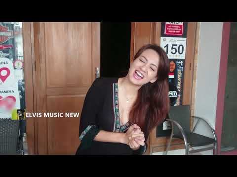 Yeyen Lidya-belahan super hot horny_visit_ELVIS MUSIC NEW