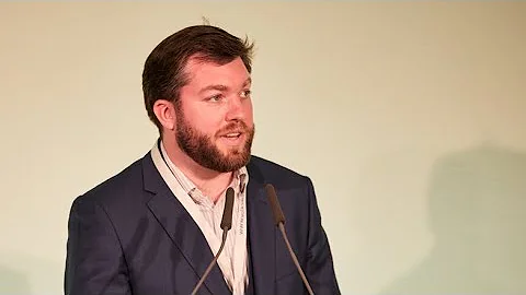 Ned Richardson-Littl...  Guns & Globalization. Ger...