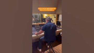 Could’ve been a disaster 😂 #Mixing #MixTip #audio #ProducerMemes #JoeCarrell #mixingengineer #shorts