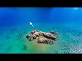 小さな岩の島に渡って、釣りとキャンプをして過ごす。