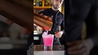 Presenting the perfect pink cocktail! 💗🍸