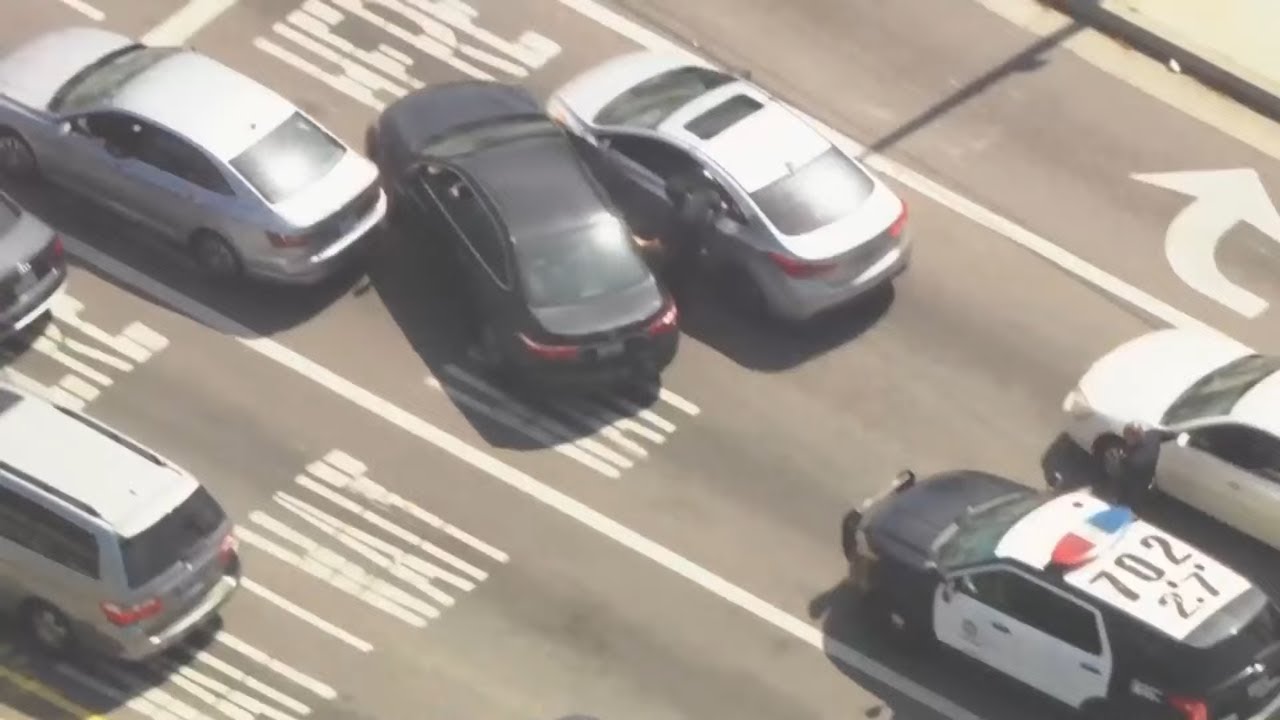 LIVE POLICE CHASE NOW IN LA - YouTube