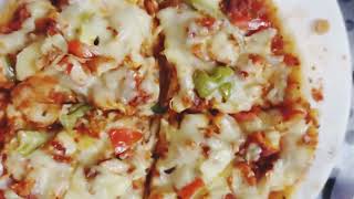 Home made pizza😋😋😋yum yum yummy... very soft n delicious.. screenshot 2