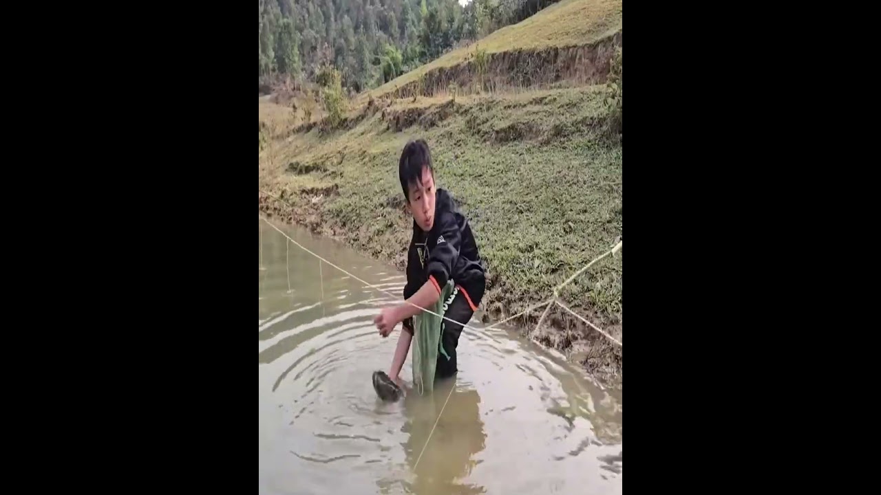 Techniques for setting fishing traps and fishing with hooks