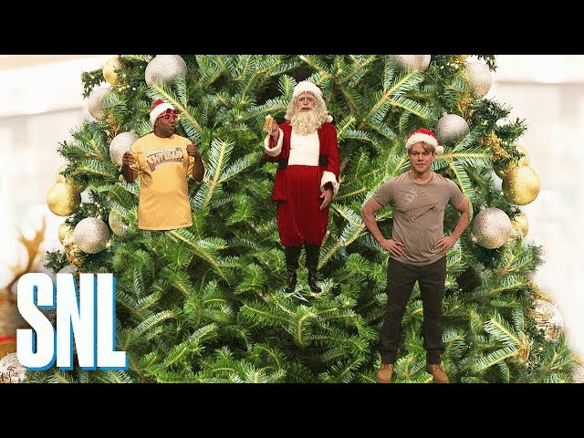 SNL': Matt Damon's Christmas Isn't The Same At The Back Of The Tree 'SNL': Matt Damon's Christmas Isn't The Same At The Back Of The Tree | Deadline - SNL': Matt Damon's Christmas Isn't The Same At The Back Of The Tree