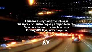 Imperial Blxndie, Auggie Velarde, & Castillo - En Esta Ciudad (Letra / Lyrics)