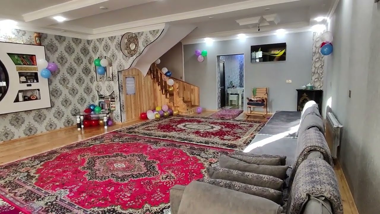 Şəxsi Tikili Axtaranlar TeCiLi Satılır 2 Mərtəbə 200kv.m Əşyalı 88000 AZN ipoteka Yararlı 0552920305