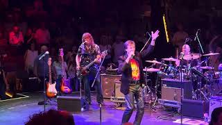 Ron Dante, from The Turtles - Happy Together - Live Westbury NY 6/6/26 Guide