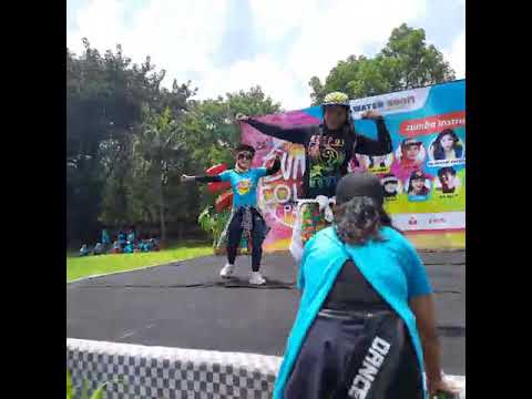 kamu keterlaluan choreo// Zin Lia Ebhoy//lippo water boom bay zin rohani wakuda