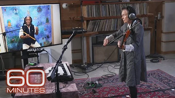 Laurie Anderson performs for Tibet House US