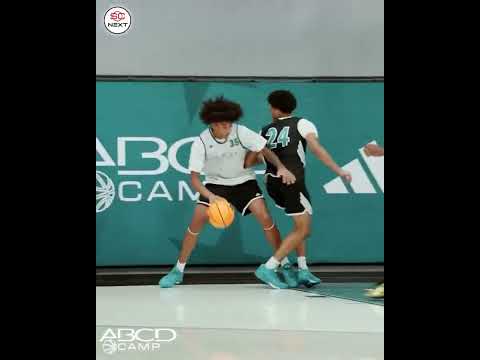 Darryn Peterson pulled up courtside in Phoenix and watched 5⭐️ DeMarcus Henry cook at ABCD Camp 😤🔥