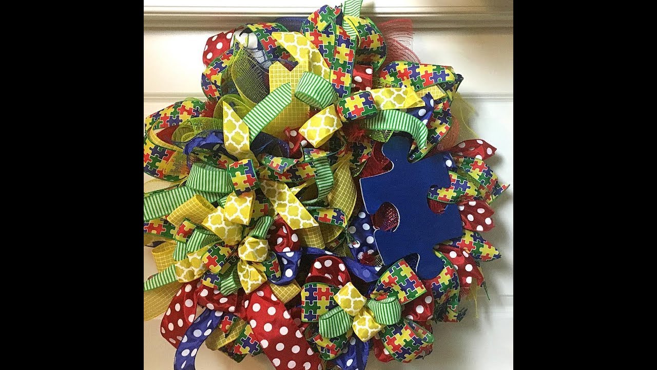 LOOK what I do with these Dollar Tree WREATH FORMS