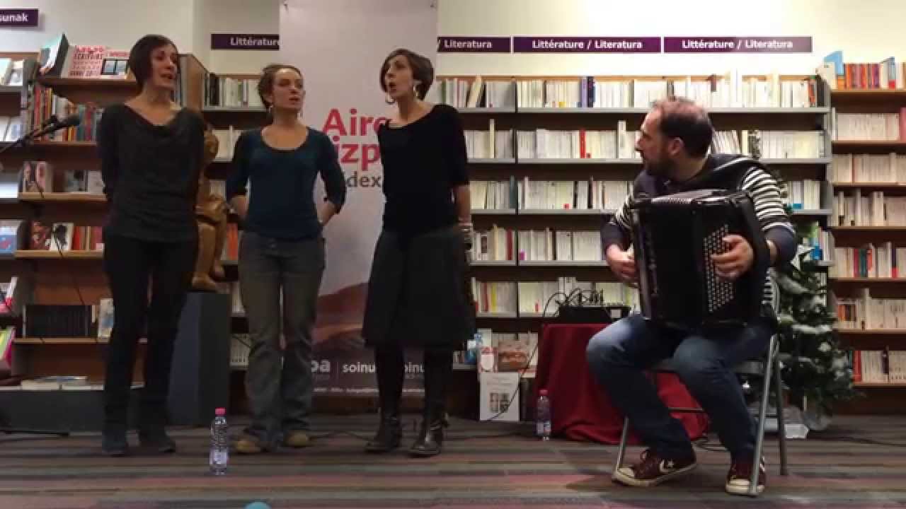 Showcase AIRE AHIZPAK Akustikoa 