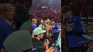 Peso pluma celebrates with Canelo after Jaime Munguia win!