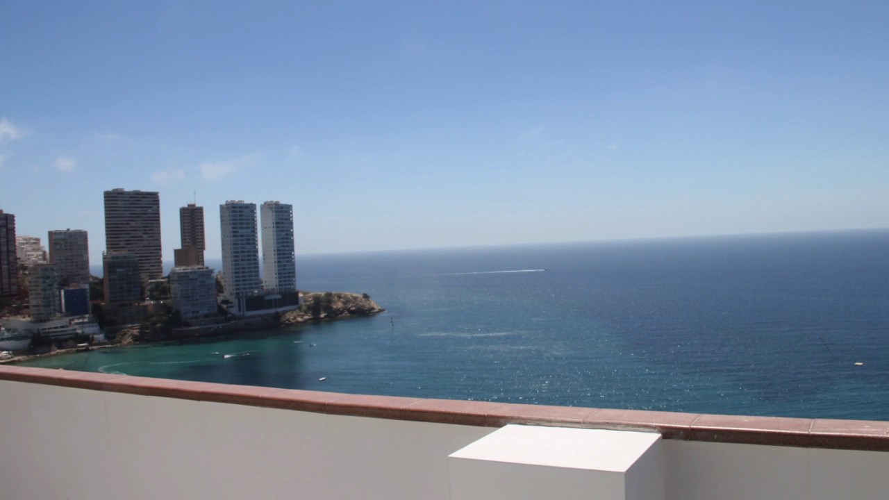 FIRST LINE LUXURY APARTMENT - BENIDORM