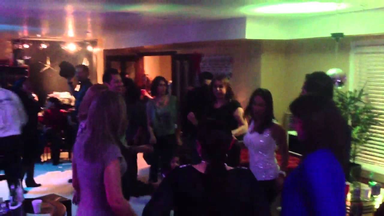 Jalapeño Dj Karaoke en Tu Fiesta de Cumpleaños o Posada con YouTube