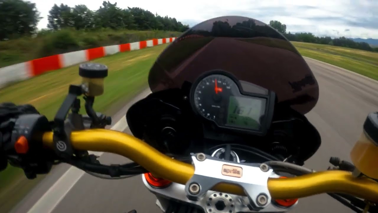 Pushing on semi wet track with slicks || Serres Circuit || Aprilia Tuono 1000r V2