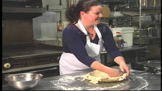 How to Make Grandma's Apple Pie at The Owl Grill and Saloon