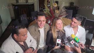 Carolina Ross is in love with her boyfriend and also collaborates with Los Sebastianes on the son