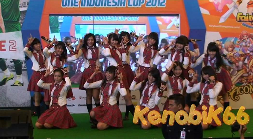 JKT48 OIC 2012 @emporium pluit mall [HD] FULL SHOW