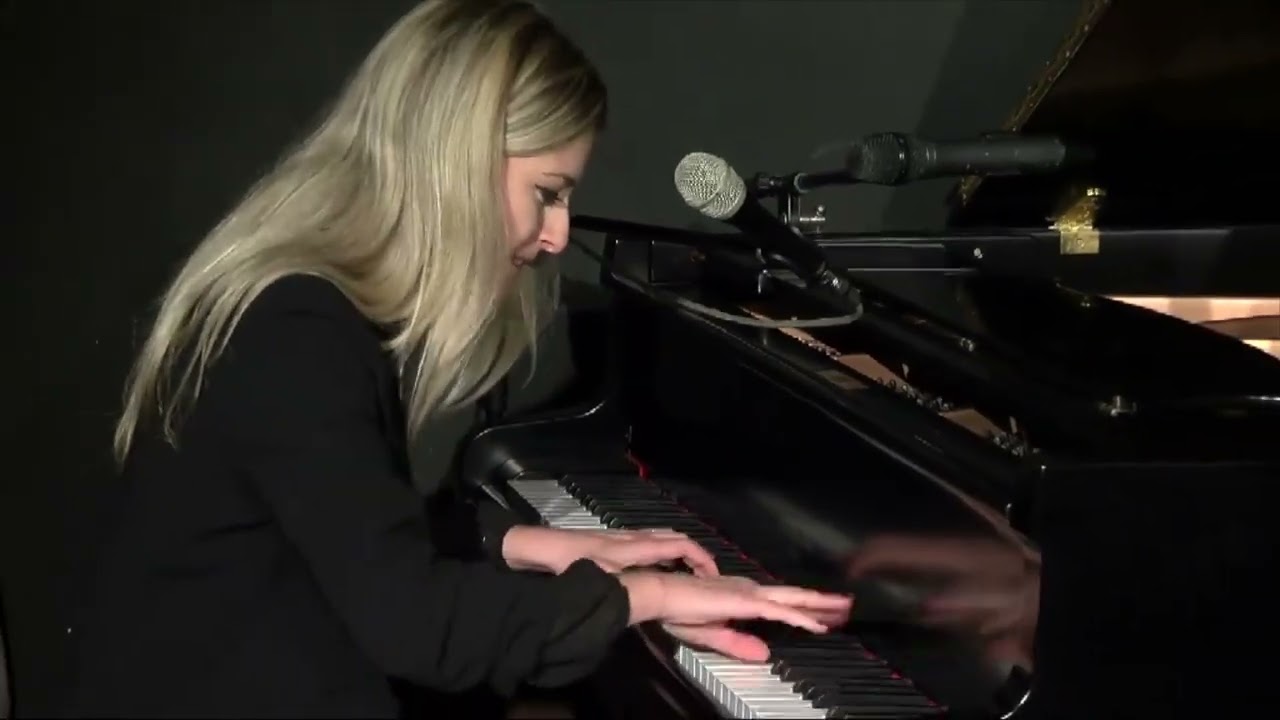 Francesca Tandoi Stefano Senni "Tin tin deo" @Smallet Modena, December 2020