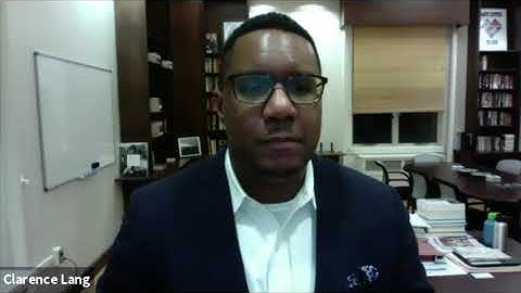 Dean Lang welcomes students to the fall 2020 semester