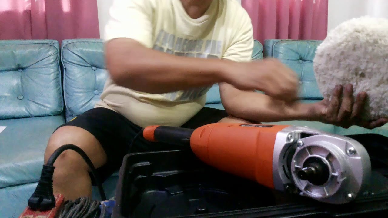 Black \u0026 Decker Auto Polisher - YouTube