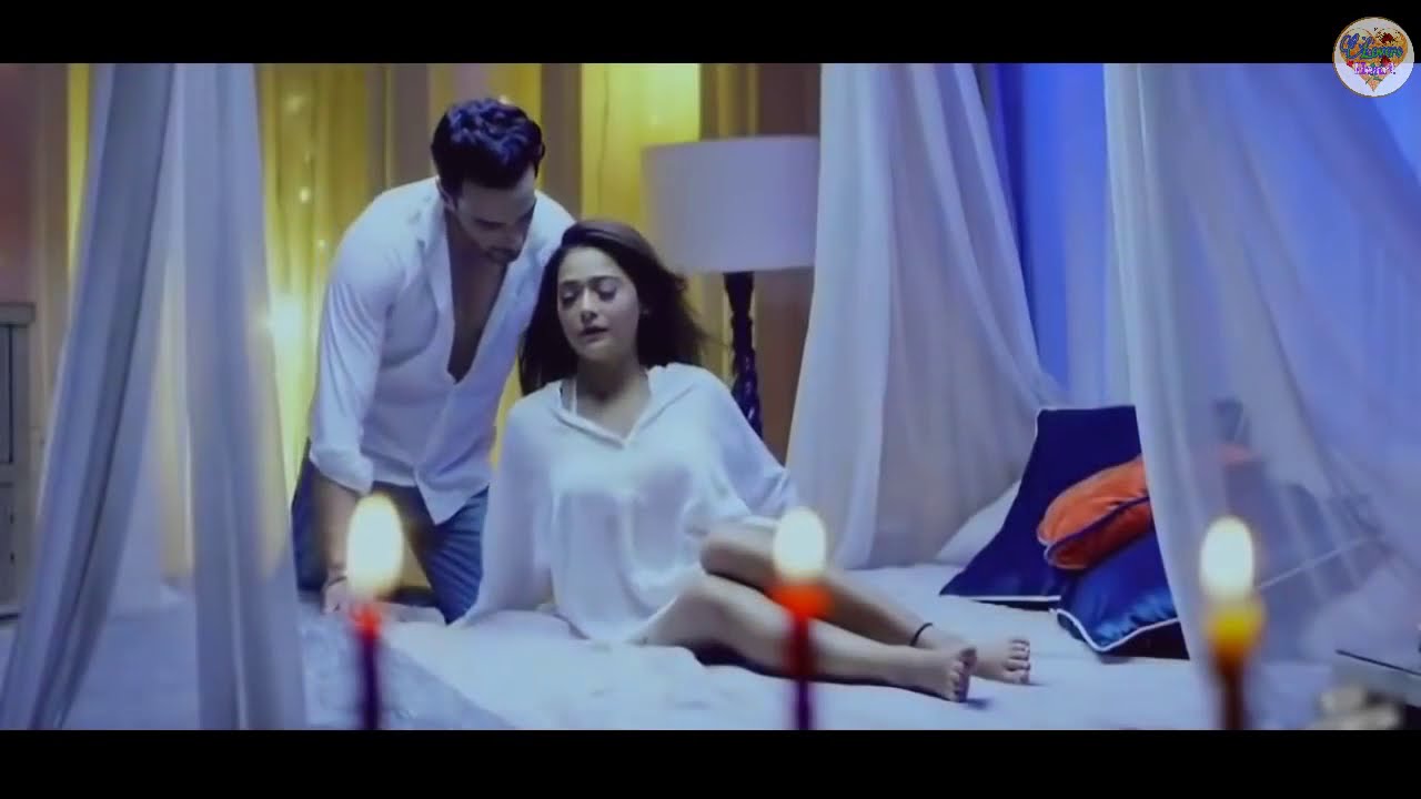 Couple First Night 😍♥ Kissing Hot kiss video 2020 | Suhagrat video