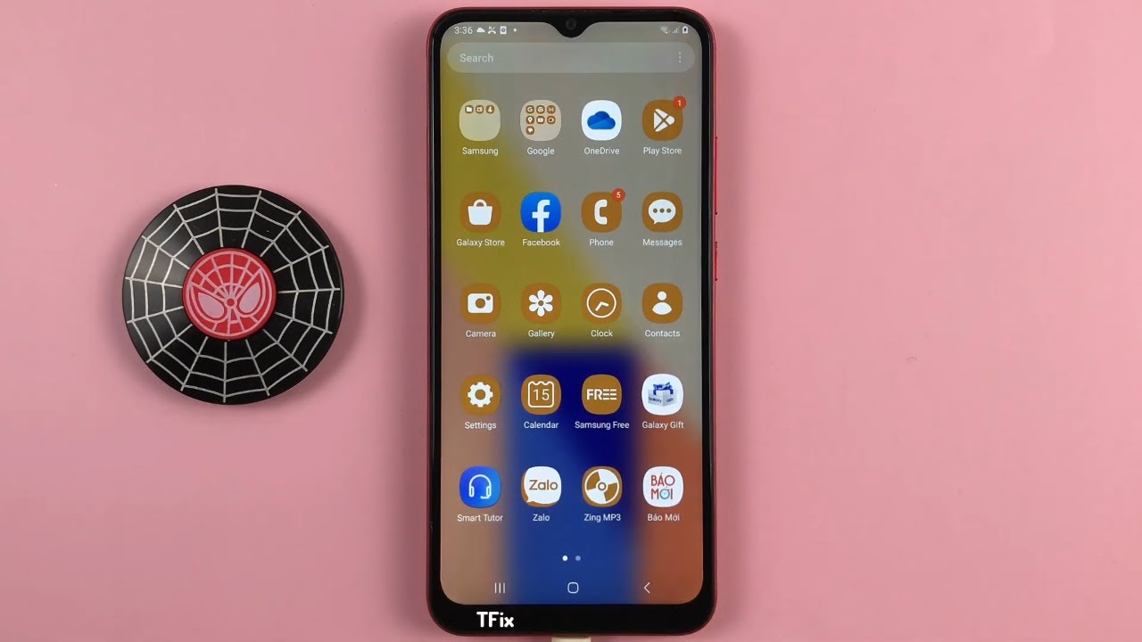 How to enable, disable Apply color scheme to app icons on Samsung A03 ...
