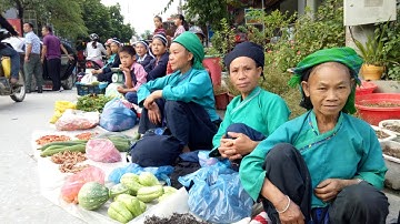 Phiên chợ miền núi mộc mạc & bình yên bán nhiều Đặc Sản & Dược Liệu Quý | Tôi Người Vùng Cao