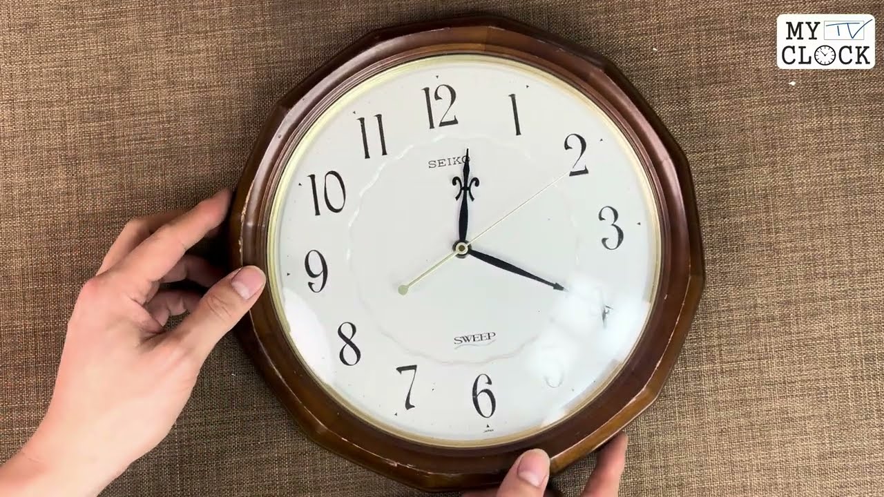SEIKO Sweep KH212B 28cm Polygonal Wall Clock with Convex Glass and