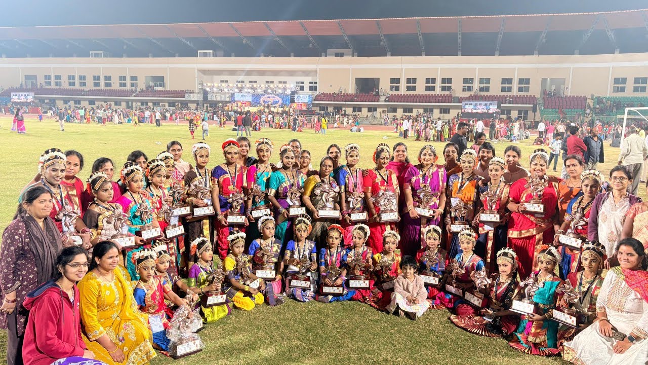 V511. Siva siva bhava bhava / Tharangam/ Guinness book of worldrecord @ Gachibowli stadium 🏟