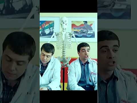 Романенко с Лобановым не знают анатомию 😹 / #shorts #ситком #интерны #фильмы #сериалы